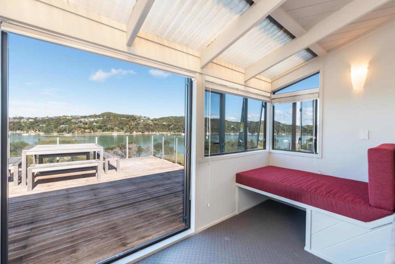 The Tide Watcher - Okiato Holiday Home Opua Exteriör bild